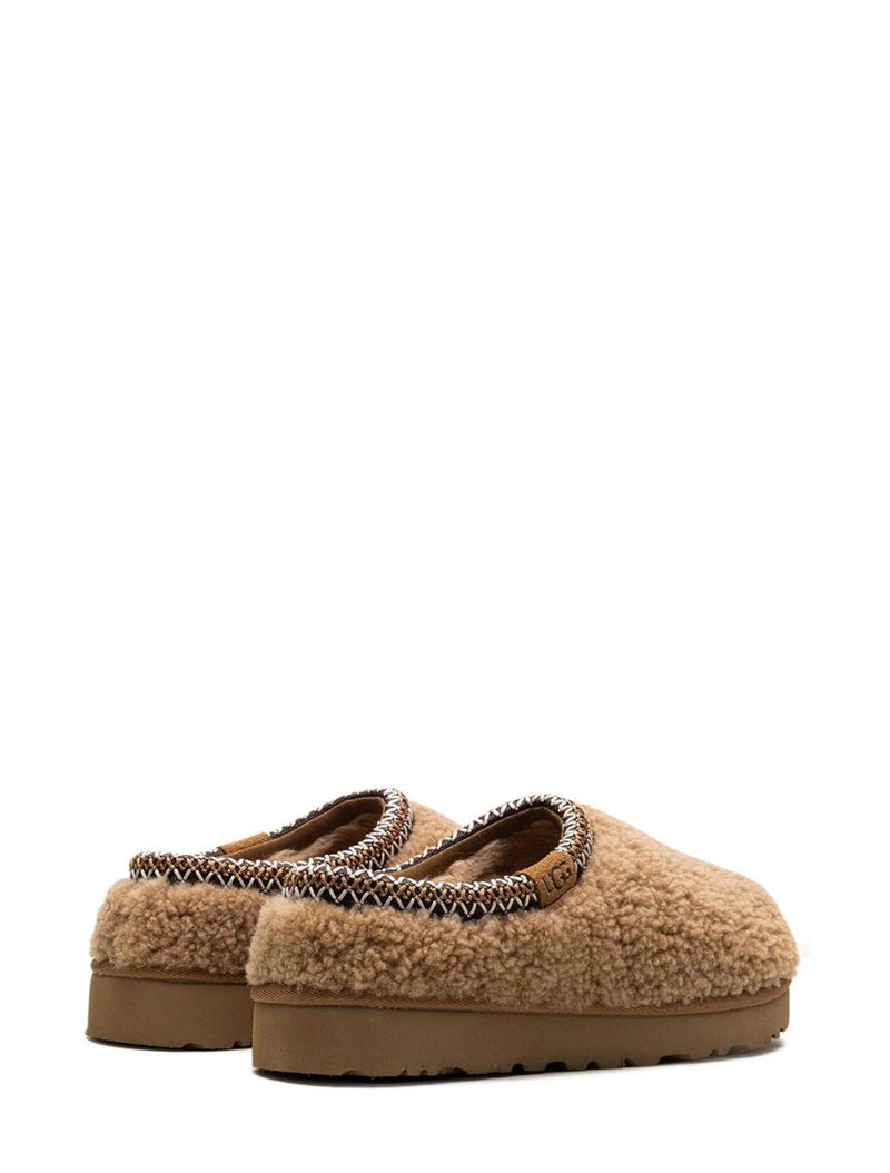 UGG Flat Shoes