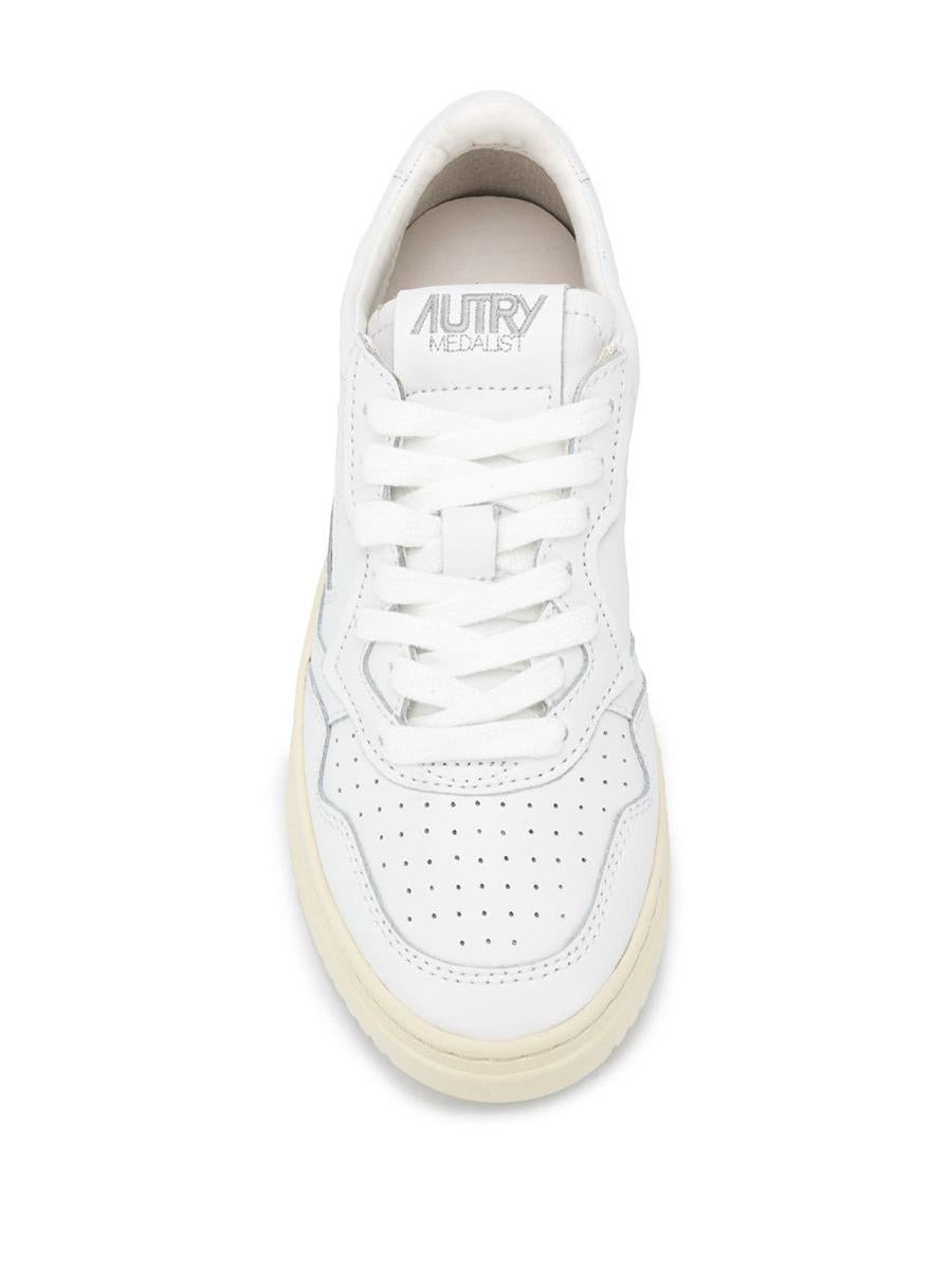 Autry 'Medalist' Sneakers In White Leather