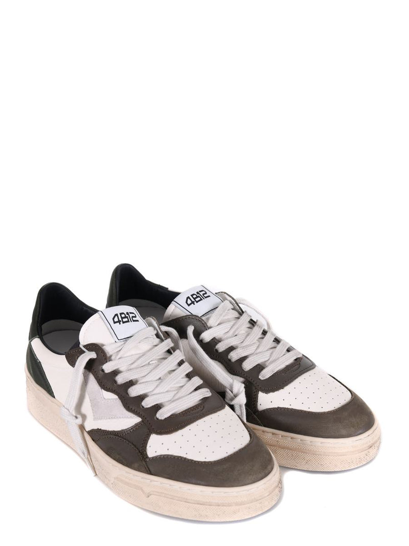4B12  Sneakers