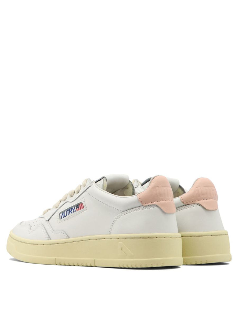 Autry "Medalist Low" Sneakers