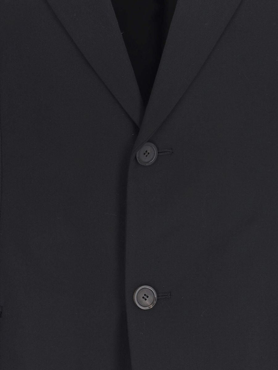 balenciaga-jackets-1765534414008775187-3