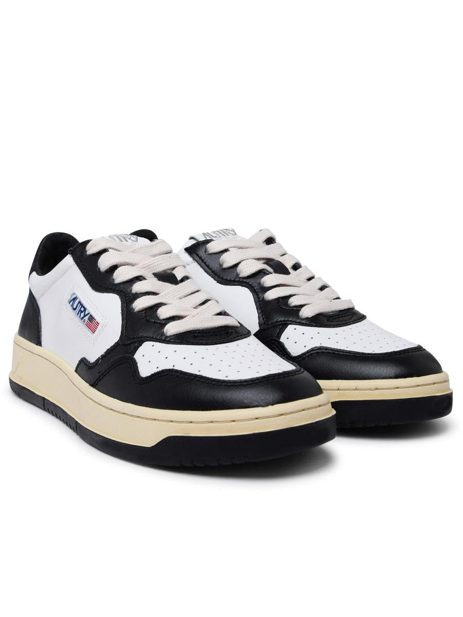 Autry Black And White Leather Medalist Sneakers