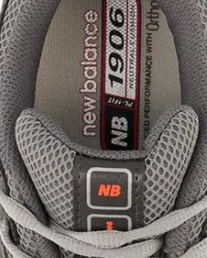 New Balance Sneakers 2