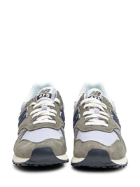 New Balance Sneaker