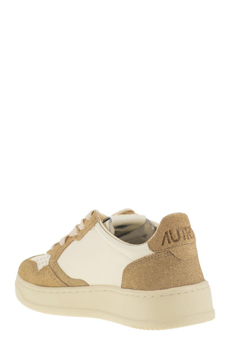 Autry Medalist Low - Sneakers With Two-Tone Glitter