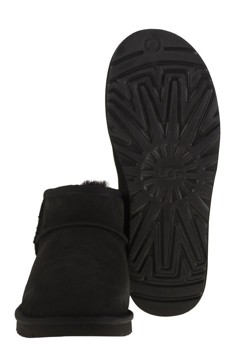 UGG Classic Ultra Mini - Sheepskin Boot