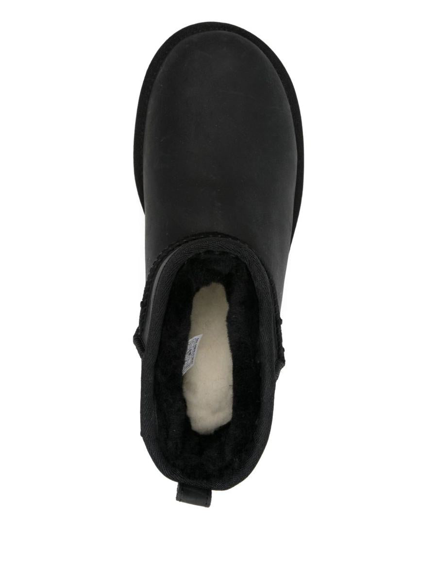 UGG Boots Black