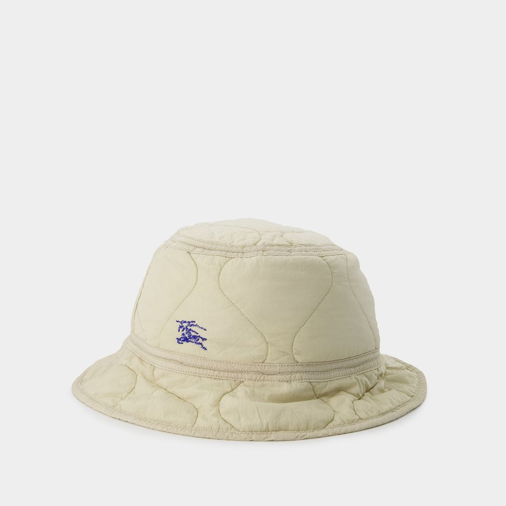 burberry-quilted-bucket-hat-1765553886017795147-0