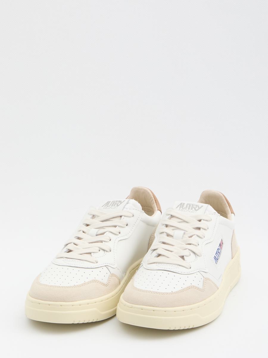 Medalist Low Sneakers