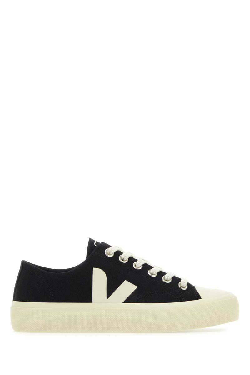 Veja Sneakers