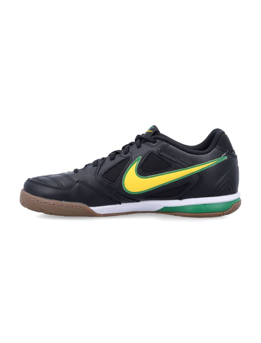 Nike Gato
