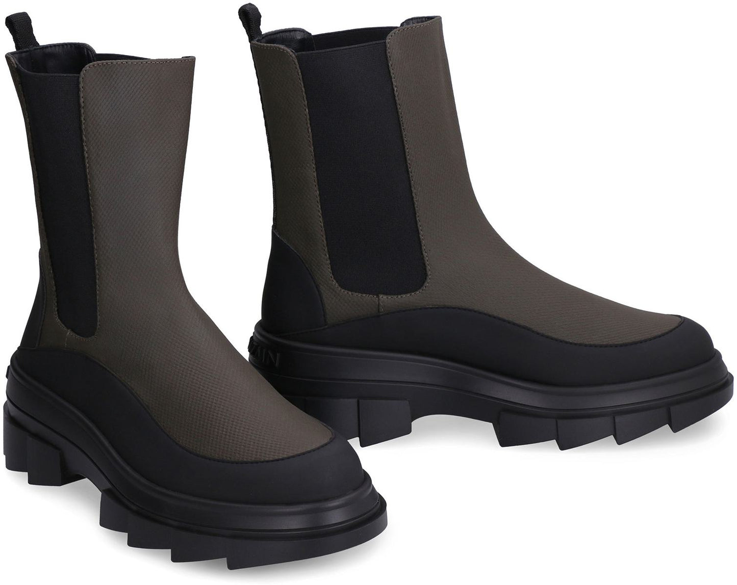 Stuart Weitzman Noho Chelsea Boots