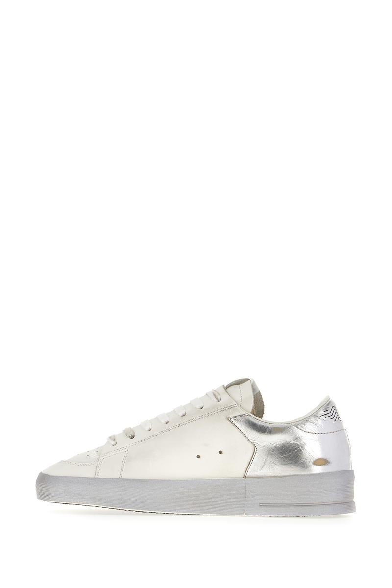 Golden Goose Sneakers