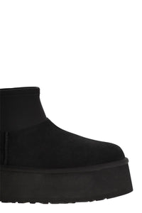 UGG Classic Mini Dipper Boots