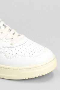 Autry Medalist Low Sneakers