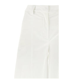 The Latest 'Chino Sculpture Leg' Pants