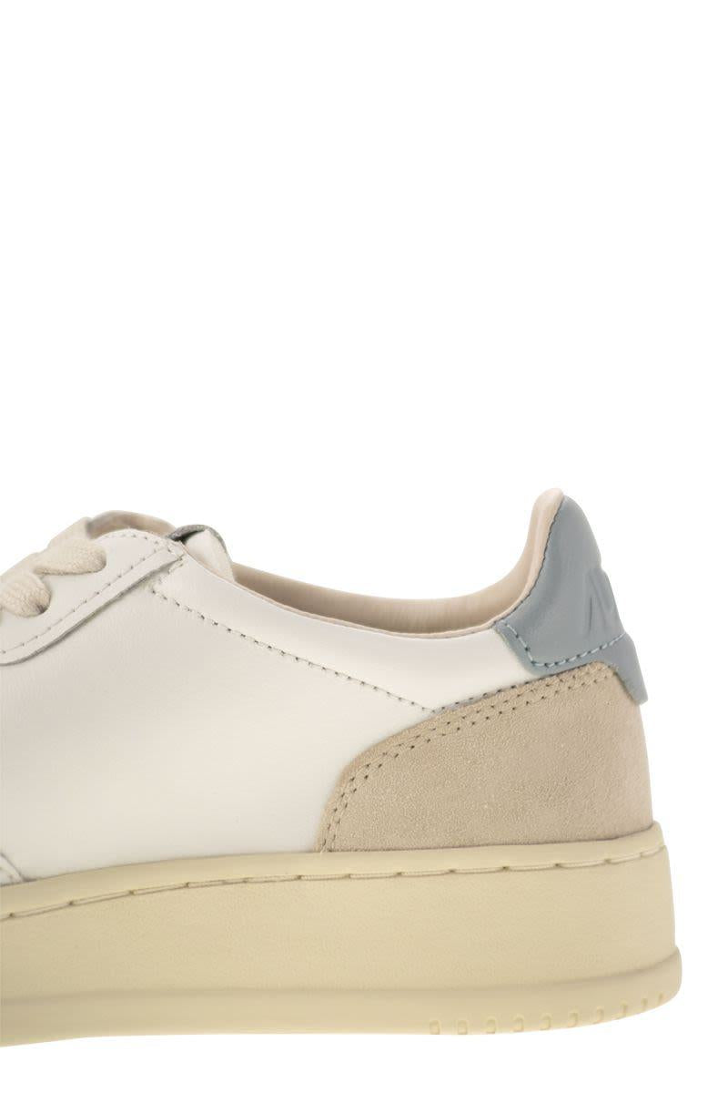 Autry Medalist Low - Leather And Suede Sneakers