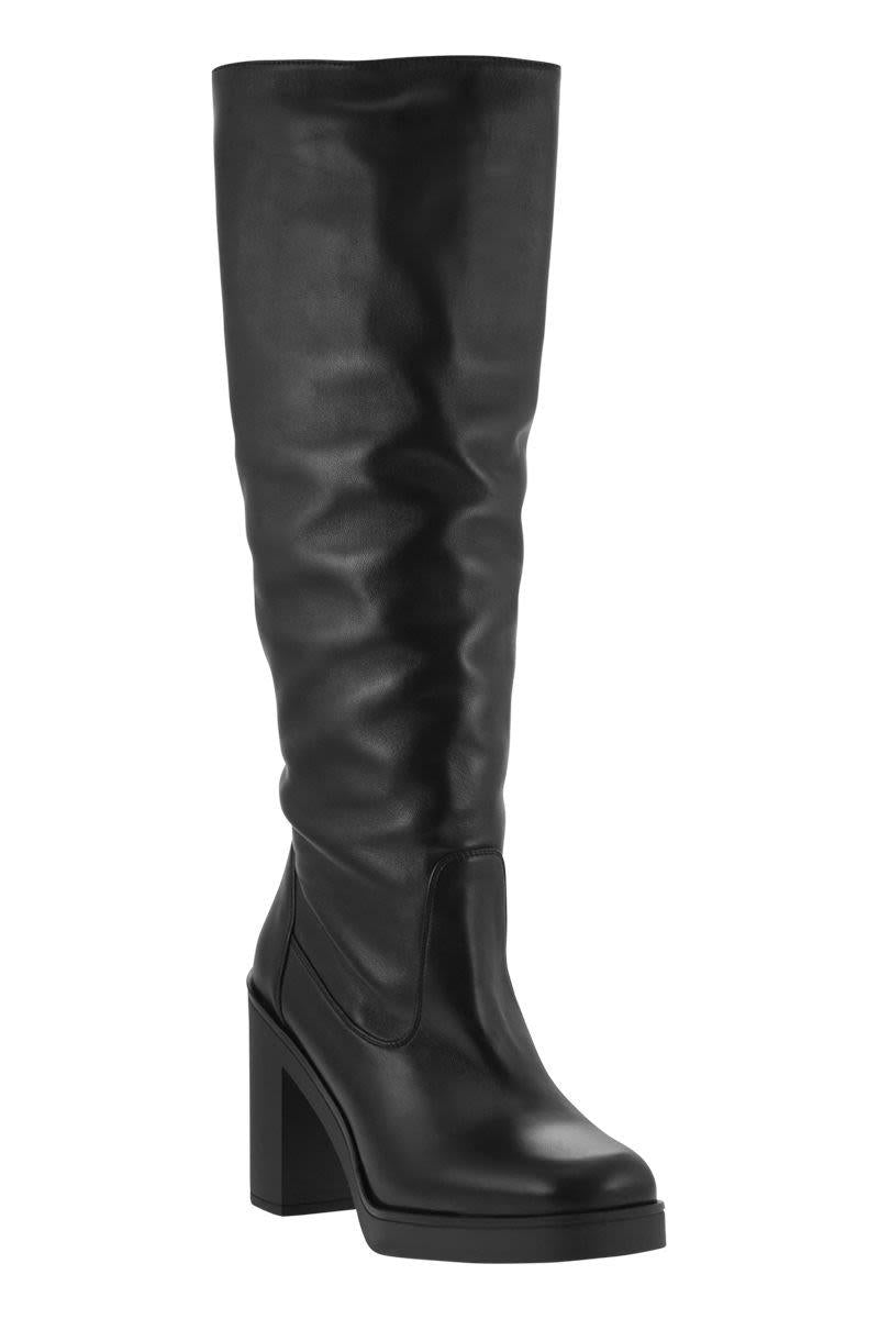 Stuart Weitzman Bethenny 80 - Leather Boot