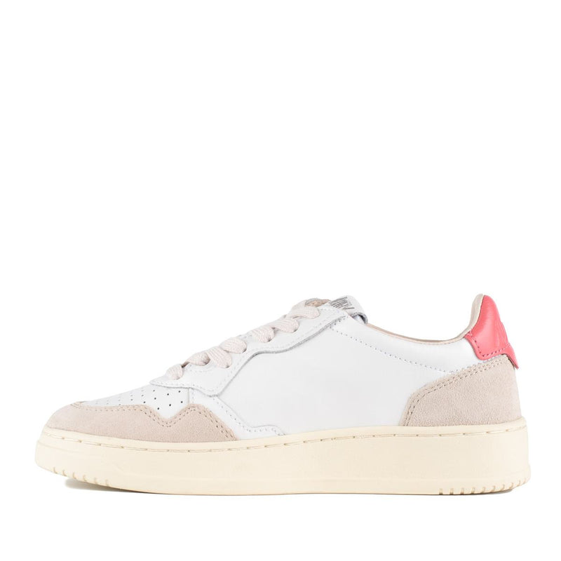 Autry Medalist Low Sneakers In Leather And Suede Color White And Tearose