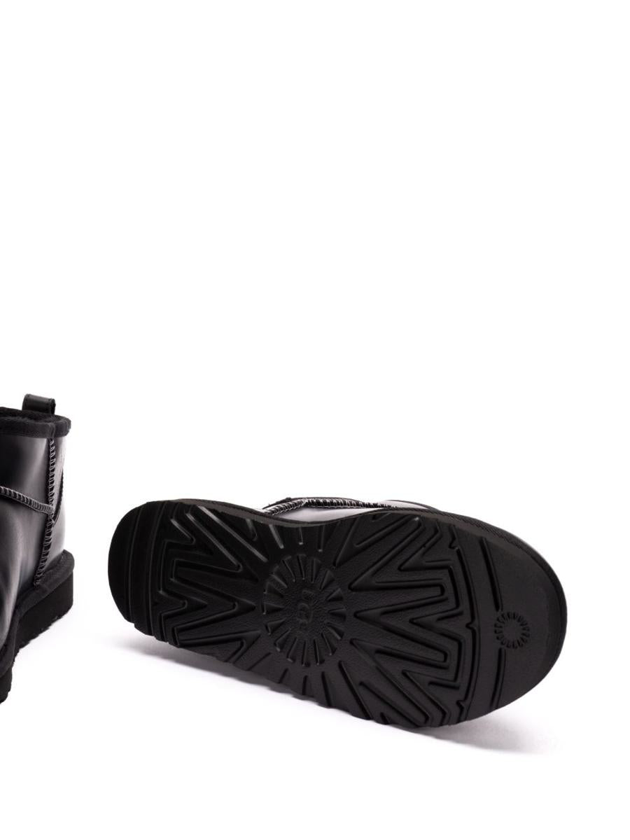 UGG Classic Ultra Mini Boots