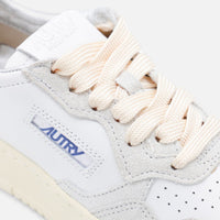 Autry White And Light Grey Leather Medalist Low Sneakers