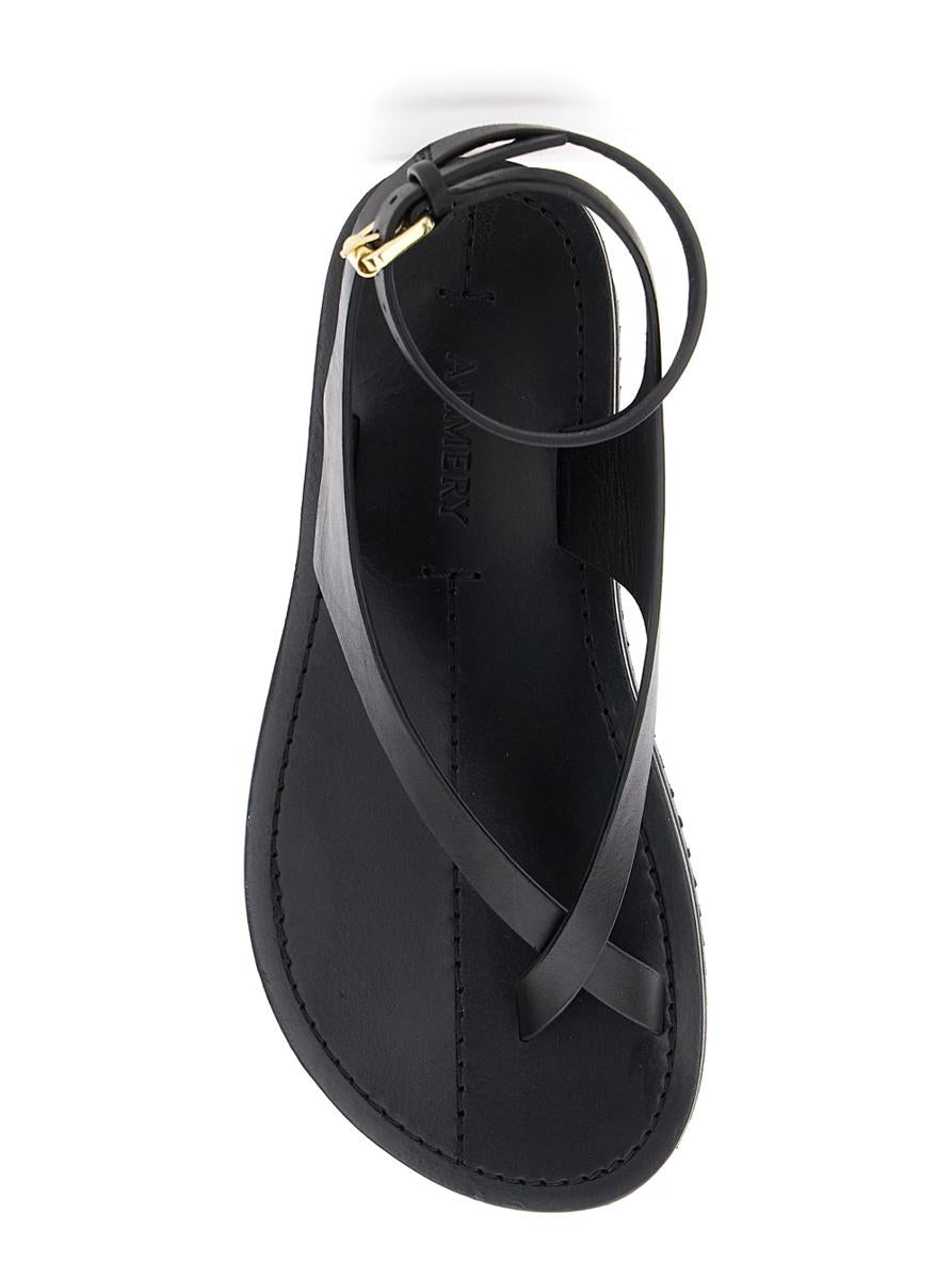 'Millar' Black Sandals With Criss-Crossed Straps And Buckle Closure In Leather Woman