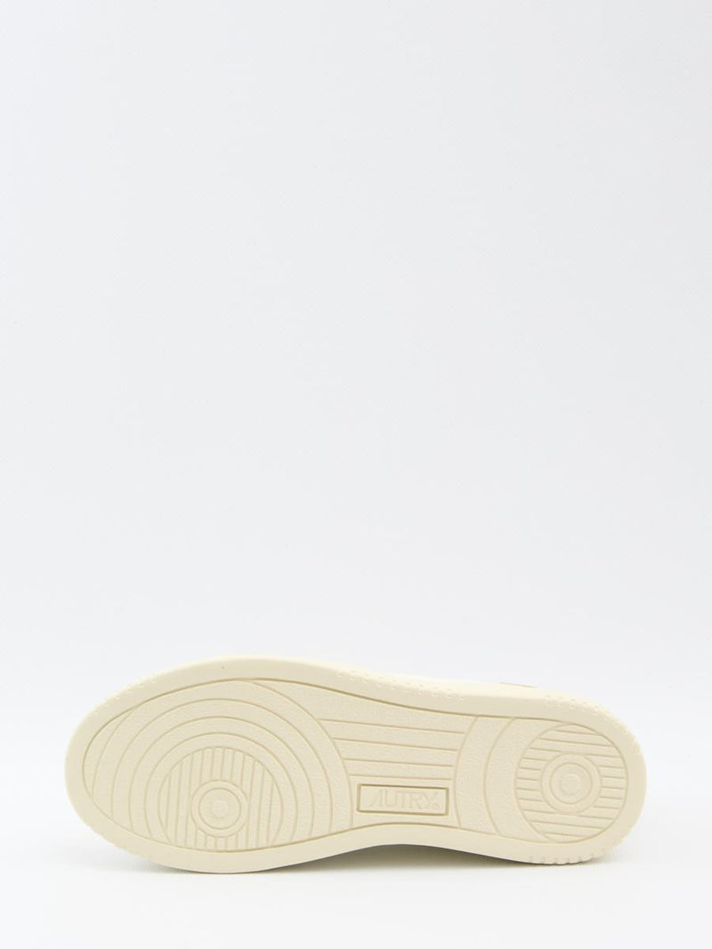 Low Medalist Sneakers