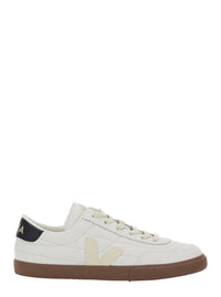 'Panenka' White Low Top Sneakers With Logo Patch On The Side And Contrasting Heel With Logo Lettering In Leather Unisex