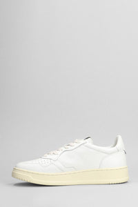 Autry Medalist Low Sneakers