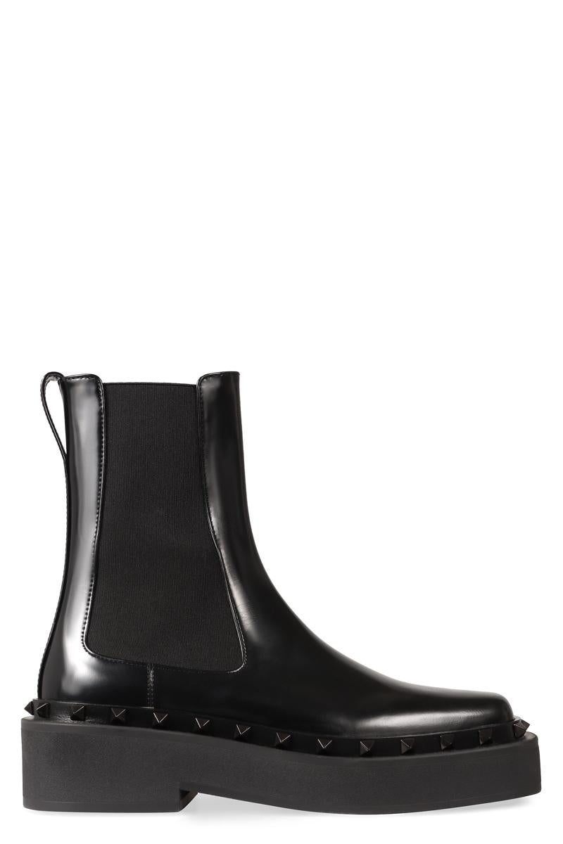 Valentino Garavani Rockstud M-Way Leather Chelsea Boots