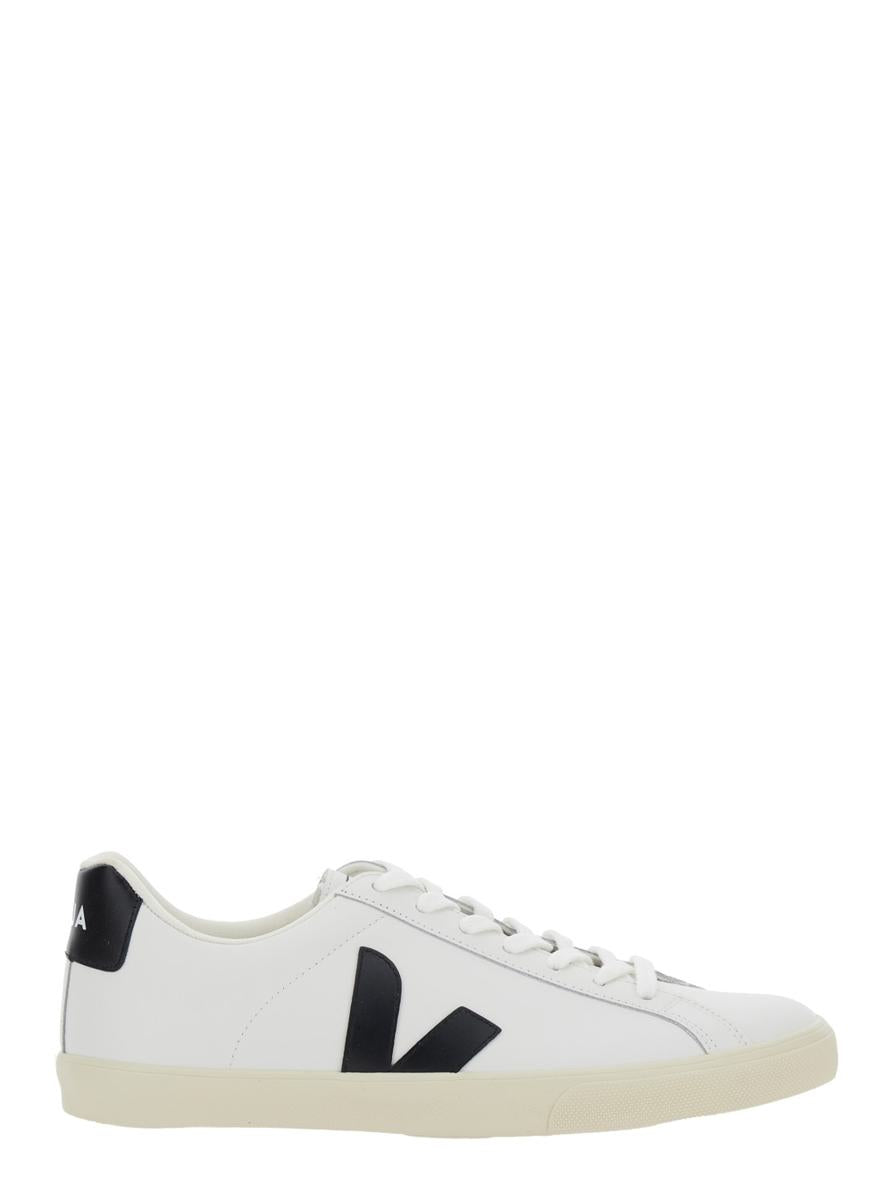 'Esplar' White Low Top Sneakers With Contrasting Heel With Logo Lettering And Logo Patch On The Side In Leather Unisex