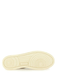 Autry "Medalist Low" Sneaker
