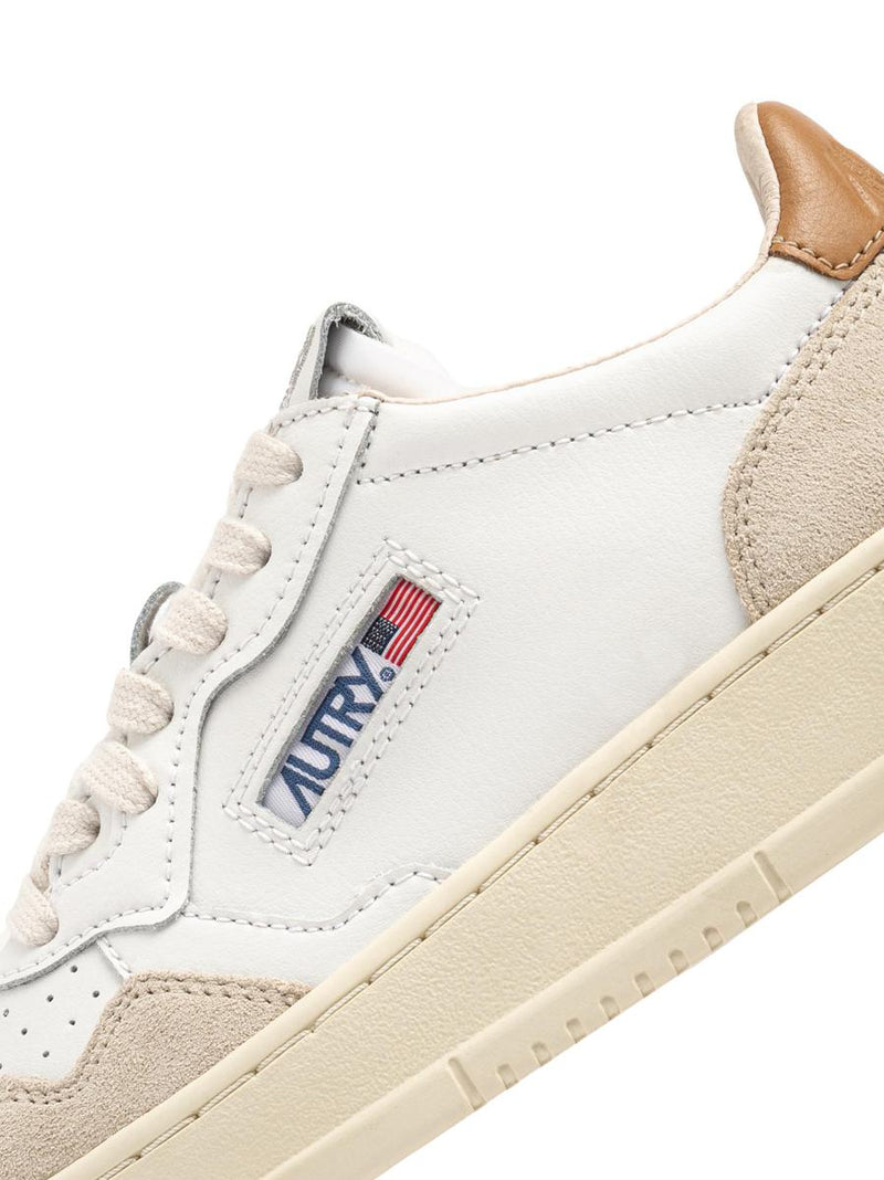 Autry Medalist Low Sneakers