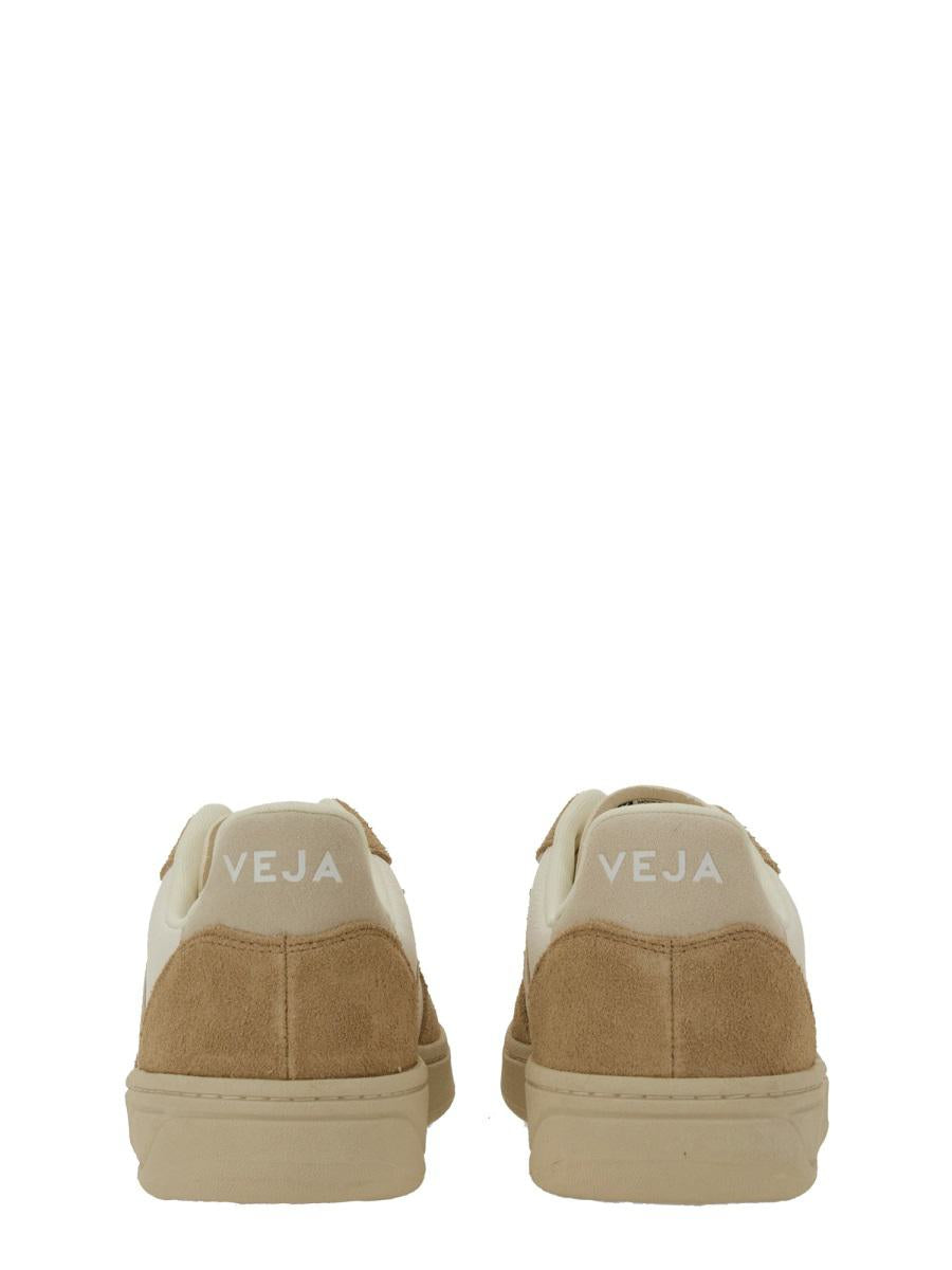 Veja Sneaker "V-10" Unisex