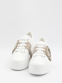 Viv' Skate Sneakers In Leather




Chiedi A Chatgpt