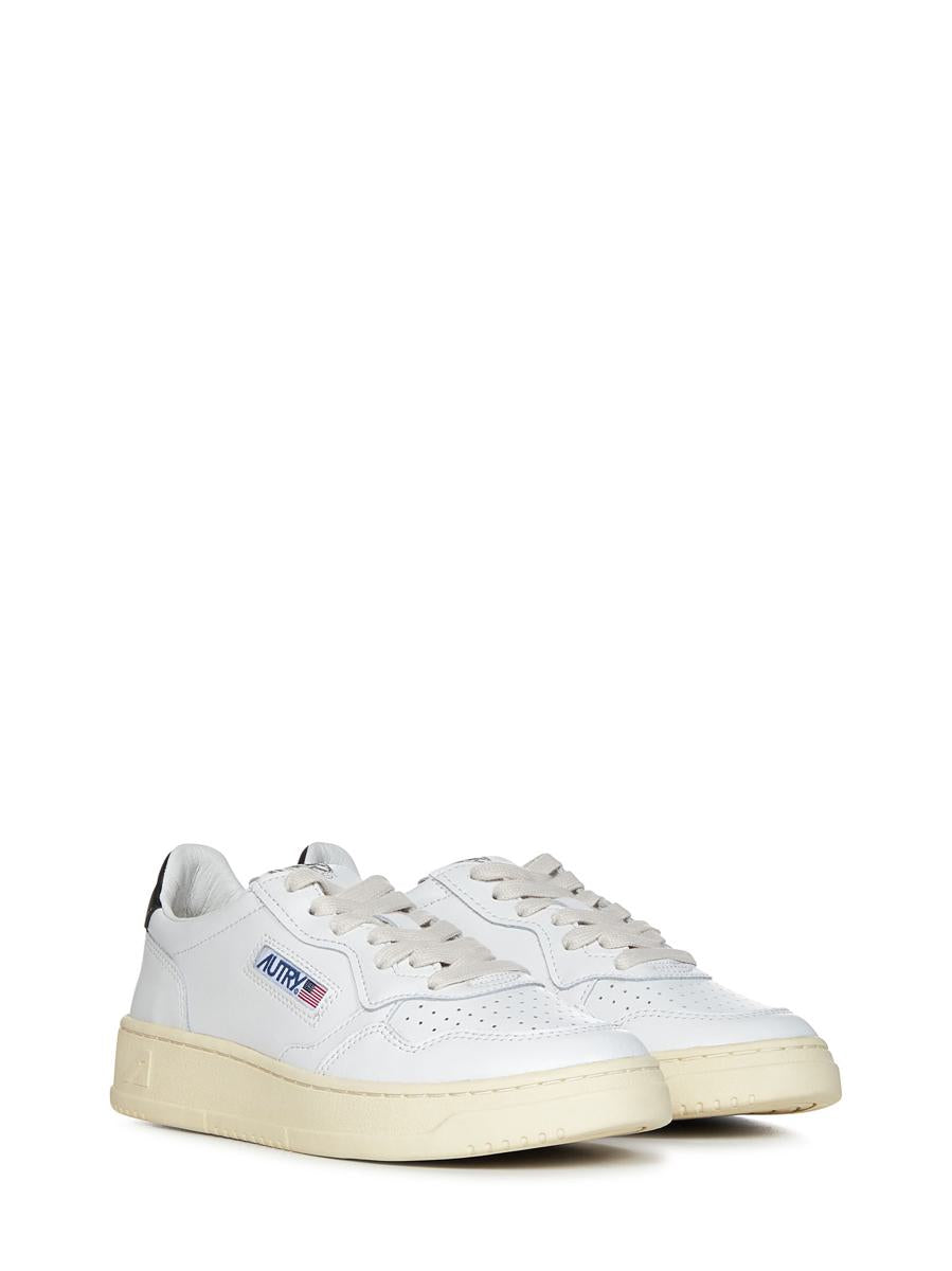 Autry Medalist Low Sneakers