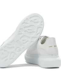 Alexander McQueen Sneakers & Slip-On