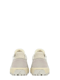 Autry Wildpace Low Sneakers In White Mesh And Suede