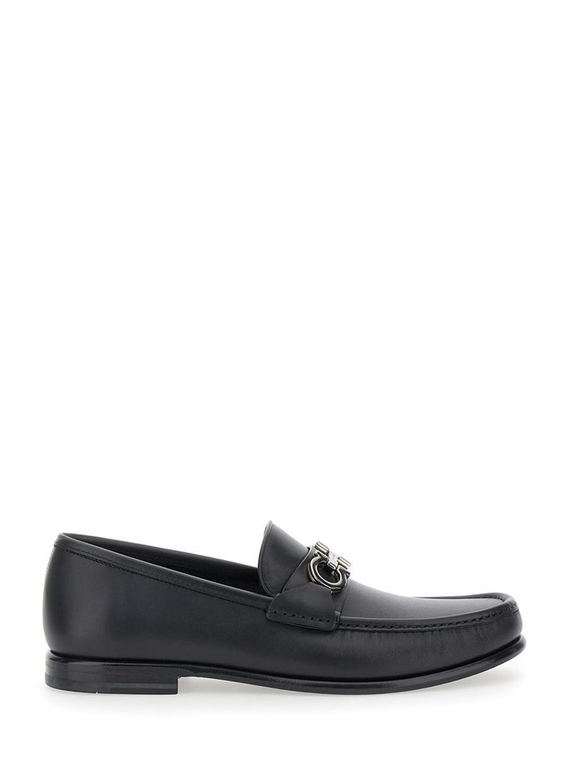 'Avril' Black Loafers With Gancini Plaque On The Front In Leather Man
