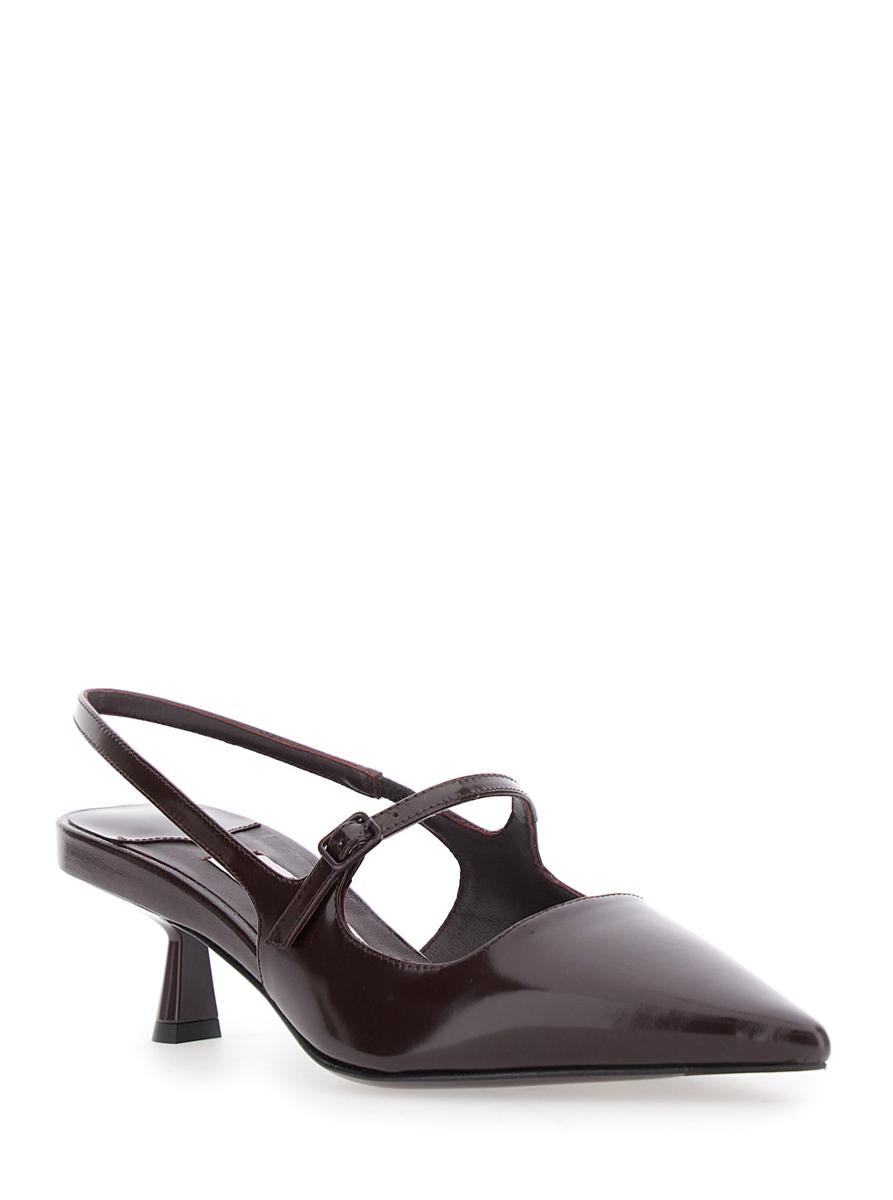 Bordeaux Pumps With Pointed Toe Design In Leather Woman