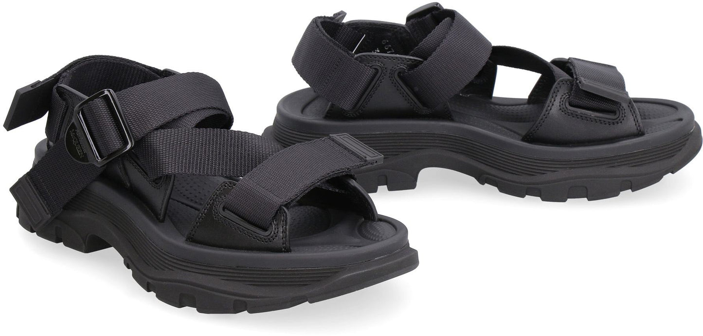 Alexander McQueen Tread Flat Sandals