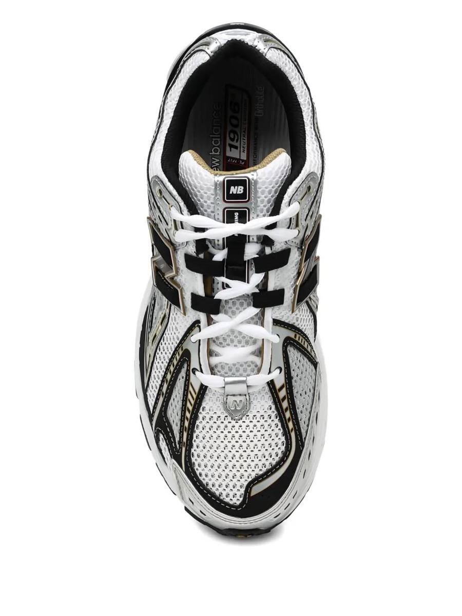 New Balance Sneakers