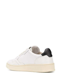 'Medalist Low' White Sneakers With Contrasting Heel Tab In Leather Man