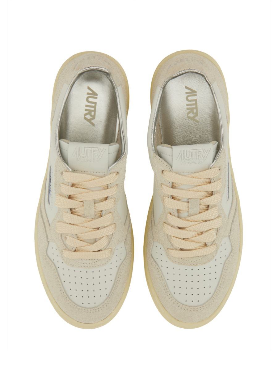 Autry "Medalist Low" Sneaker