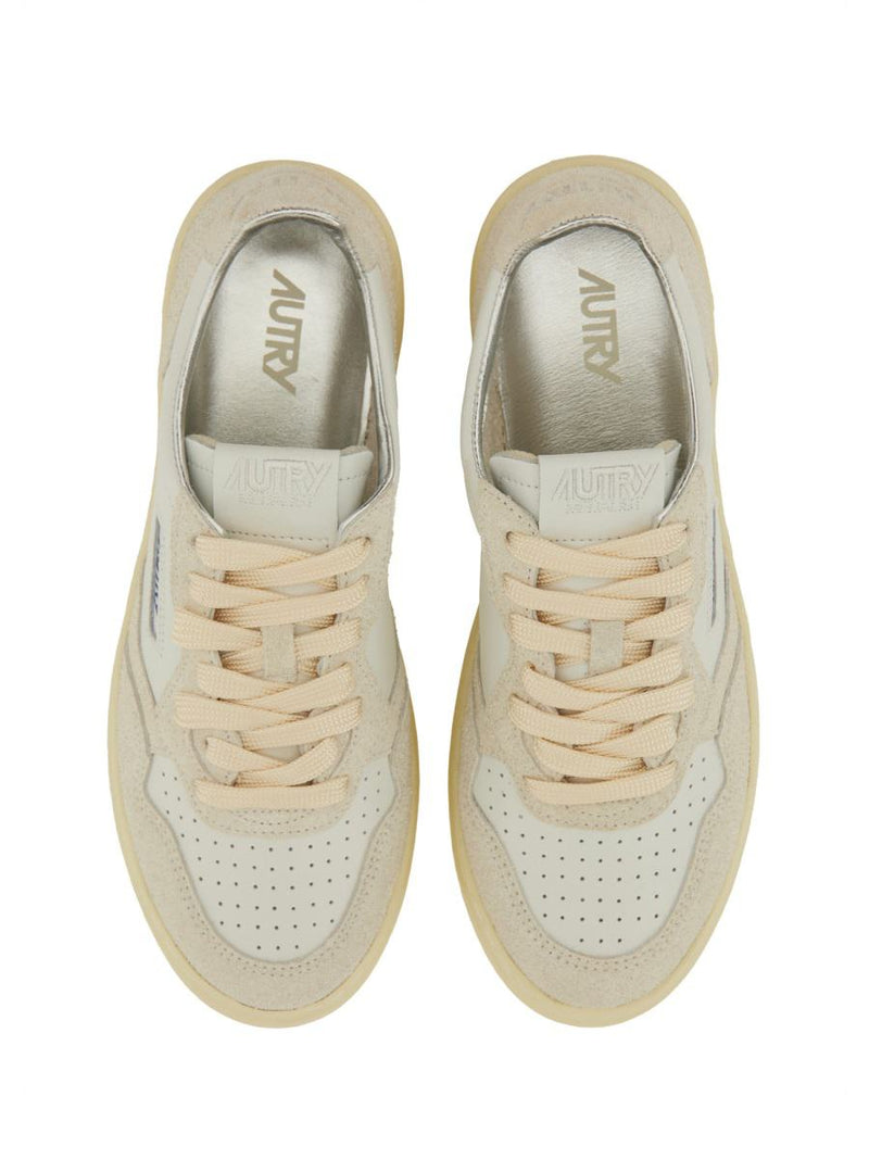 Autry "Medalist Low" Sneaker