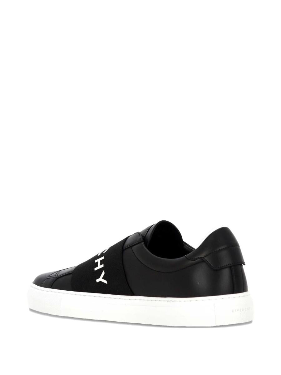 Givenchy Sneakers