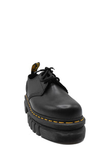 Dr. Martens Derby