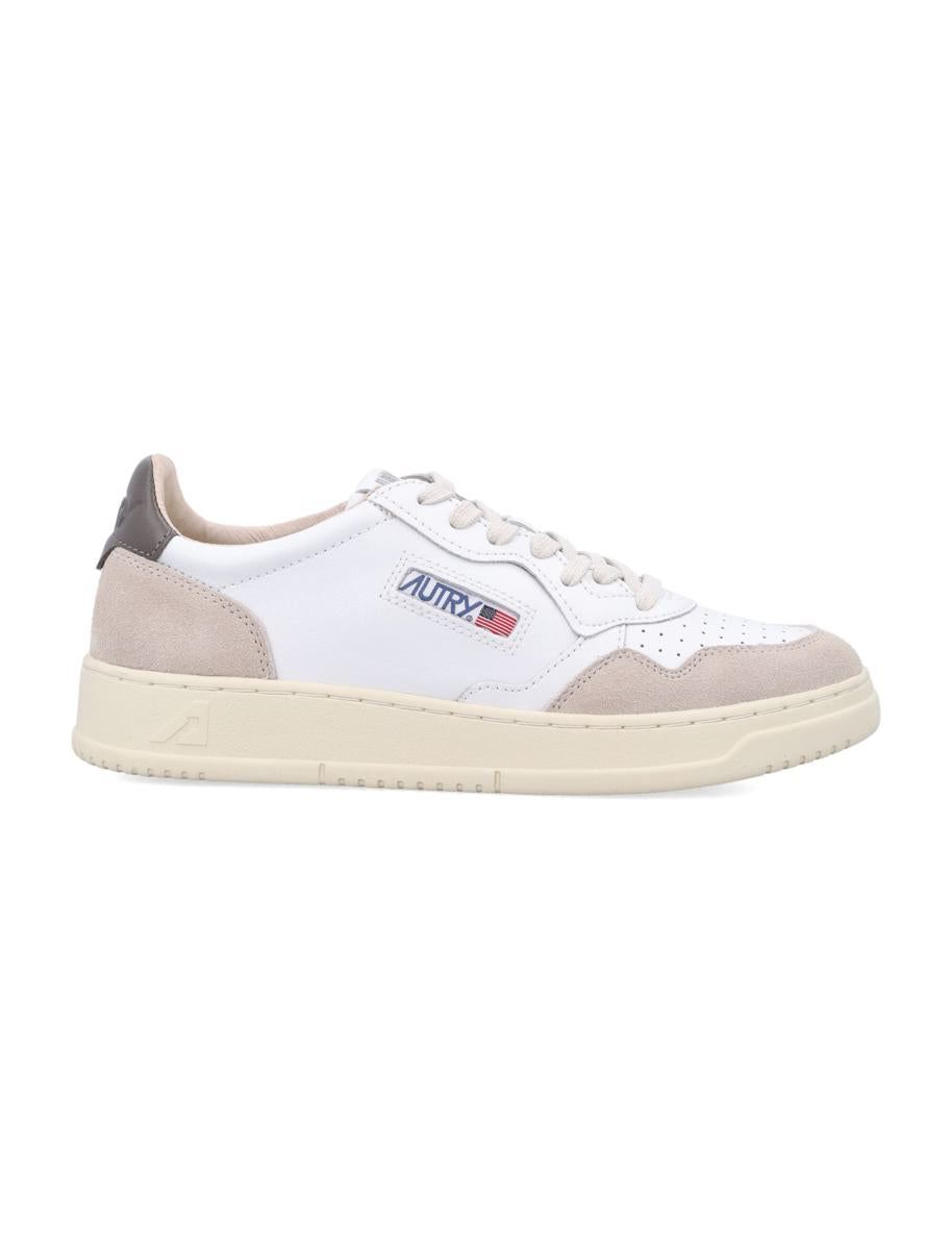 Autry Medalist Low-Top Sneakers