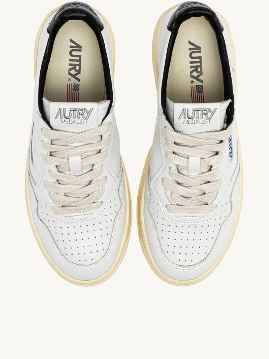 Autry Medalist Low Shoes