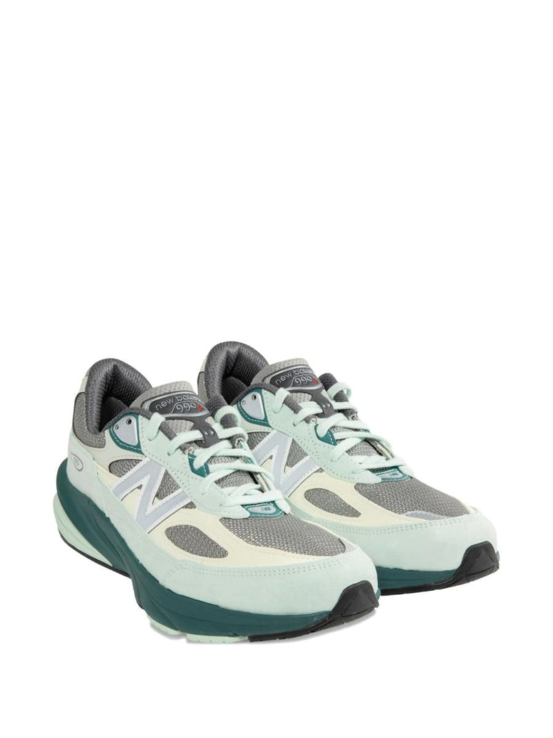 New Balance 990 Shoes